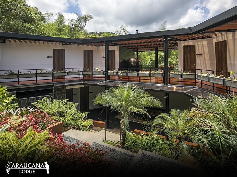 Araucana Lodge